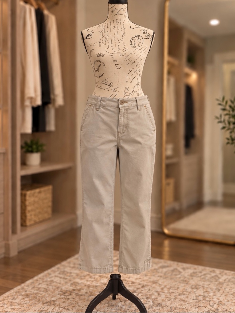 LOFT Petites Khaki Pants Size 8P Beige Straight Leg Ankle Pants